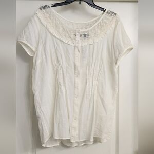 Eddie Bauer White Lace Accent Blouse